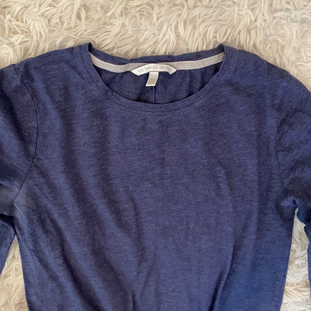 Victoria Secret Navy Long‎ Sleeve - Size Small - Picture 4 of 7